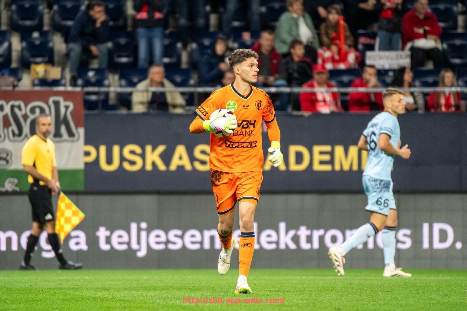 安博体育app下载-意甲进球最多球队排名及进攻数据分析